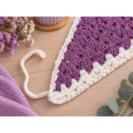 Bandana de crochet morada hecha a mano | SusuCrochet